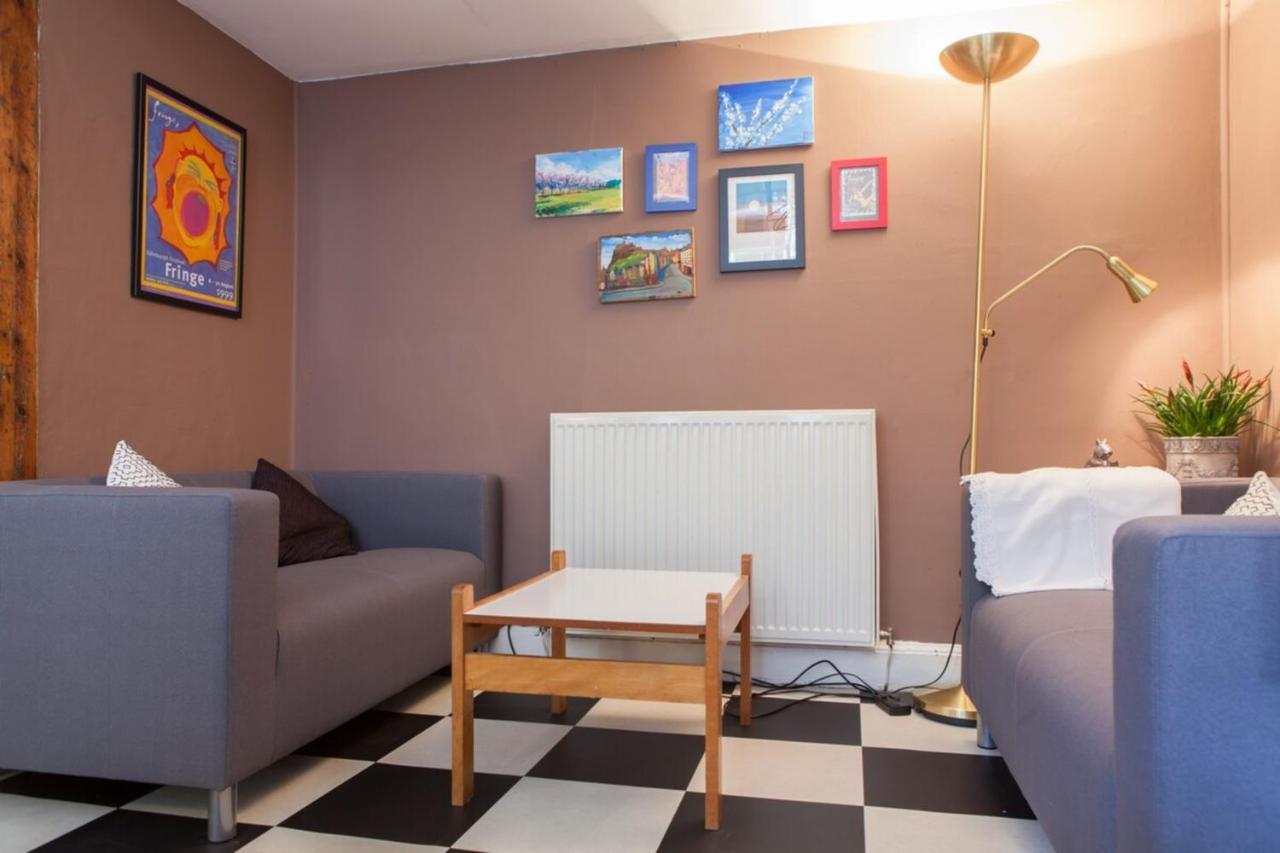 Amazing 4 Bedroom Apartment Just Off The Meadows Édimbourg Extérieur photo