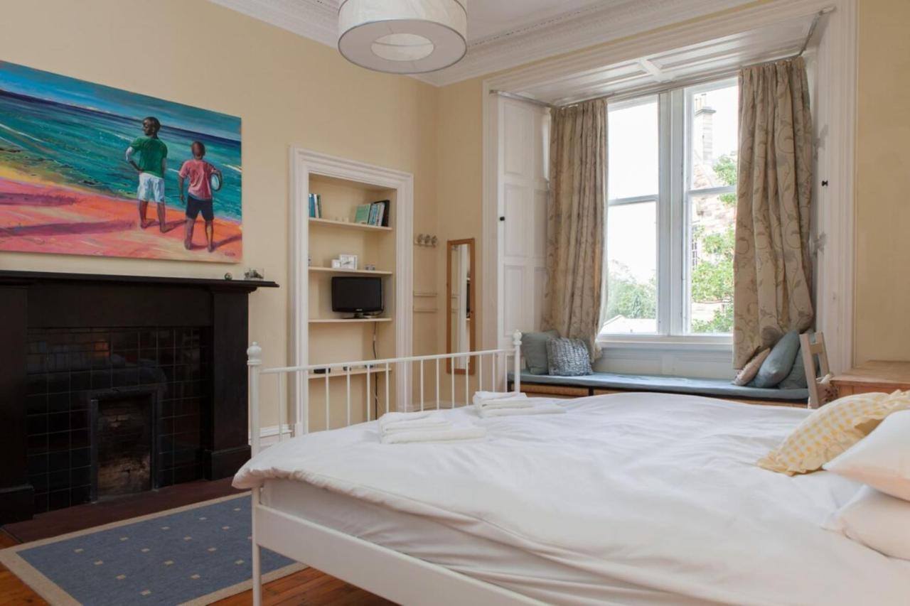 Amazing 4 Bedroom Apartment Just Off The Meadows Édimbourg Extérieur photo